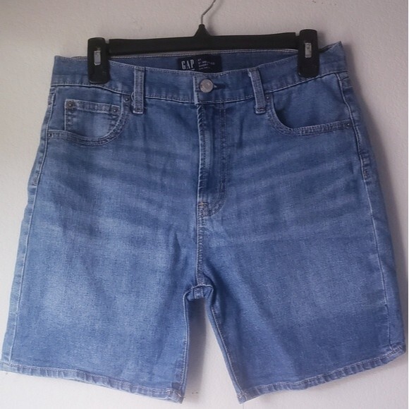 GAP 5" Relaxed Bermuda Short Size 27 - Picture 1 of 5
